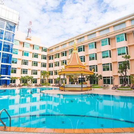 Phnom Penh Hotel Exteriör bild